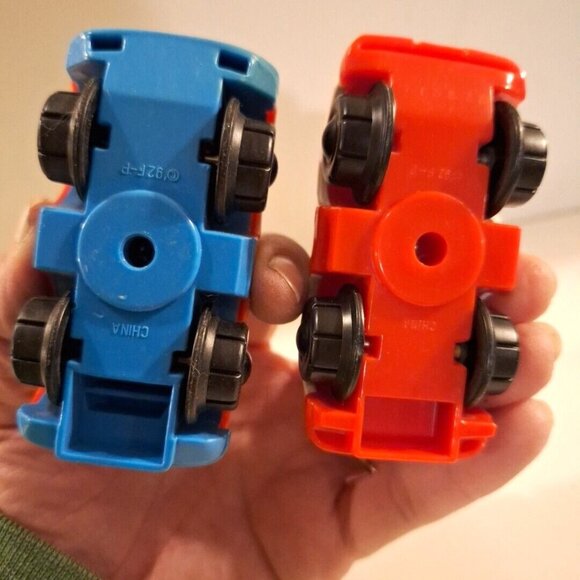 Fisher Price Flip Track Rail Ambulance & Red Blue Car 1992 3" Replacement Lot - Picture 6 of 9